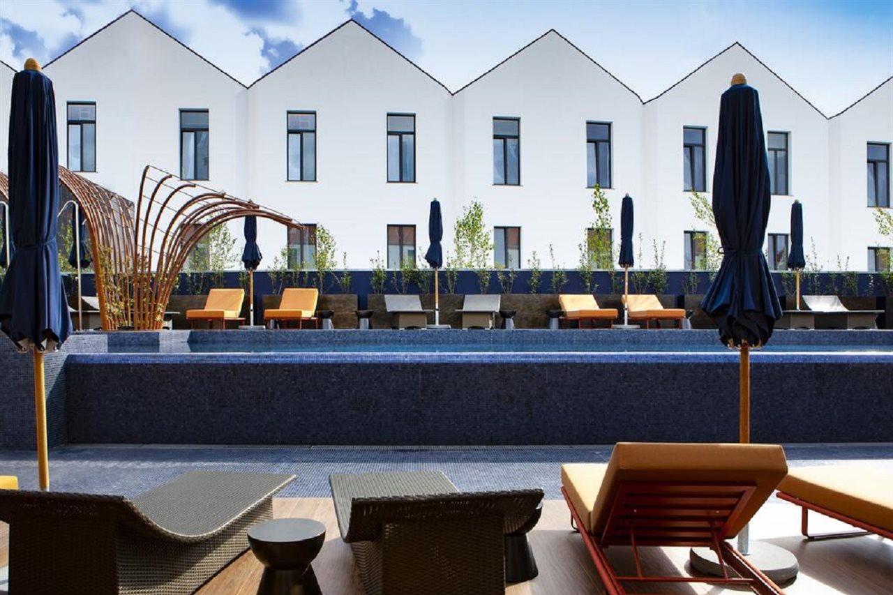 Forte De Gaia, Autograph Collection Vila Nova de Gaia Bagian luar foto The hotel's rooftop pool