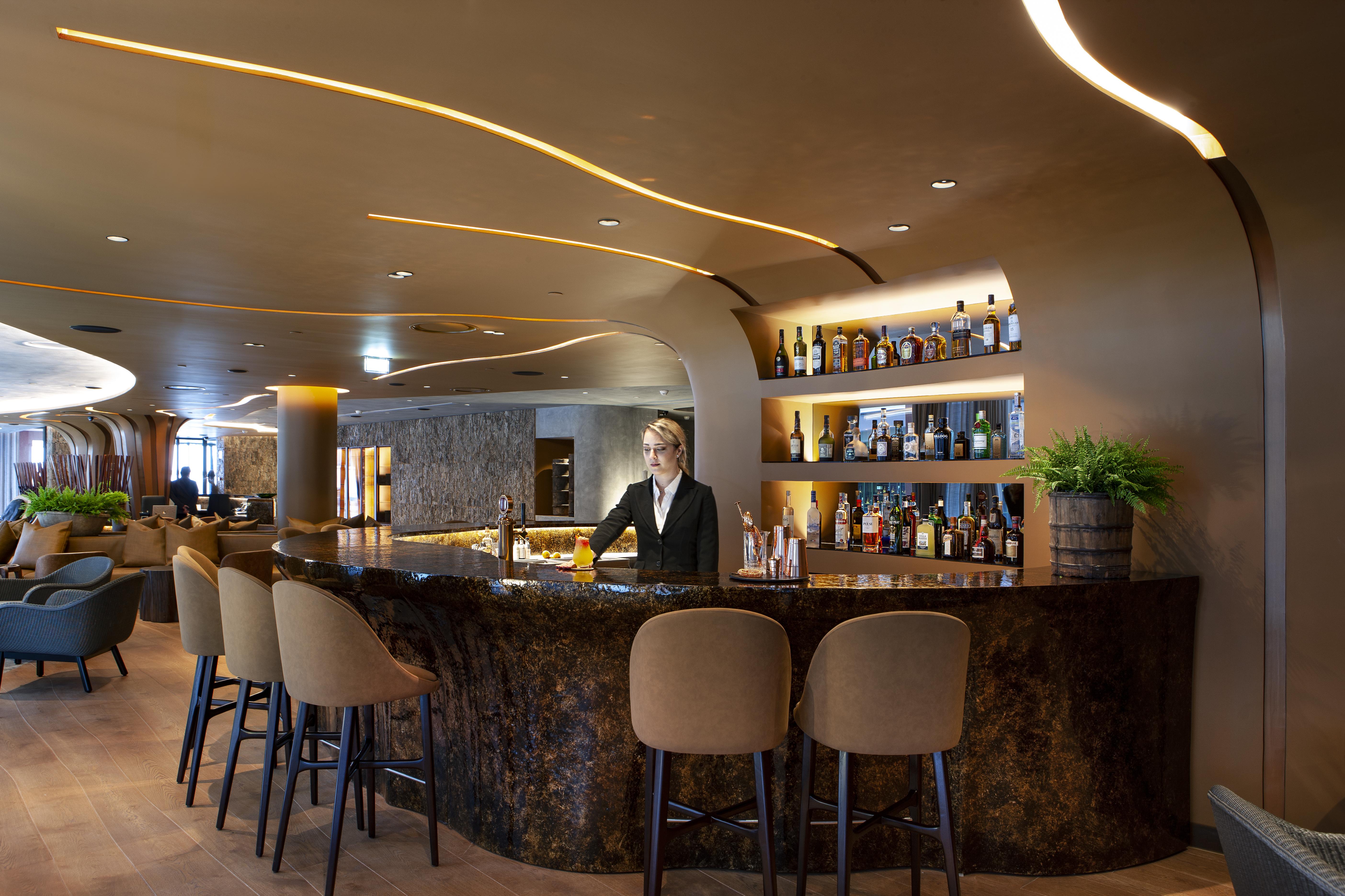 Forte De Gaia, Autograph Collection Vila Nova de Gaia Bagian luar foto The bar at the new lounge