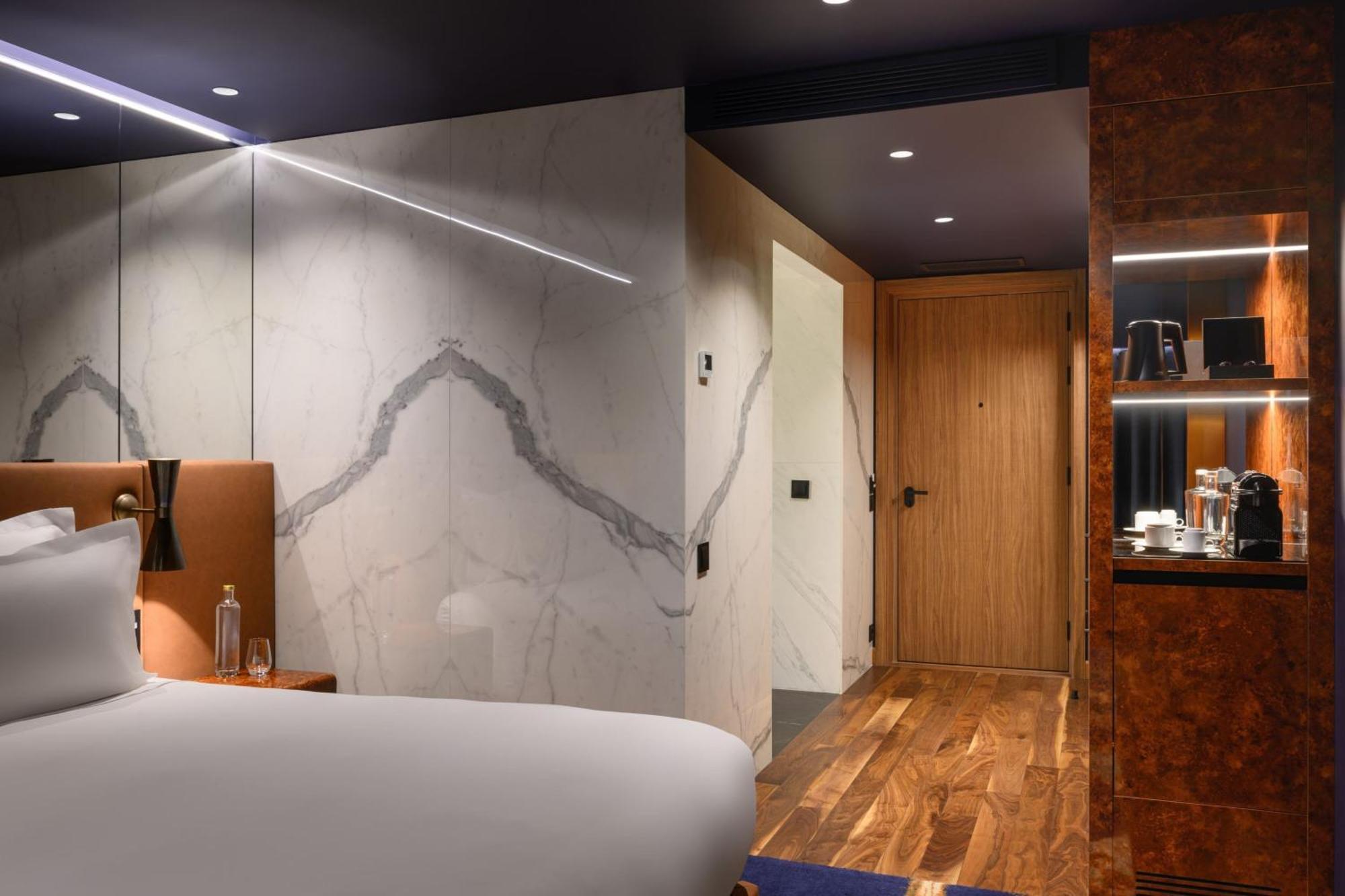 Forte De Gaia, Autograph Collection Vila Nova de Gaia Bagian luar foto A room at the hotel