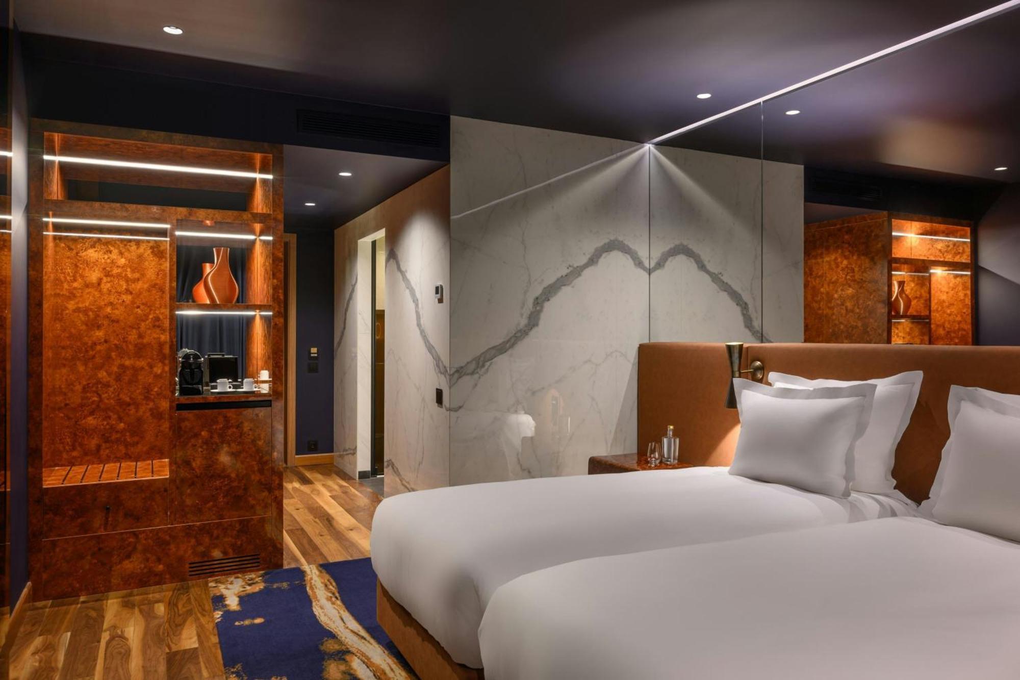 Forte De Gaia, Autograph Collection Vila Nova de Gaia Bagian luar foto A room at the hotel