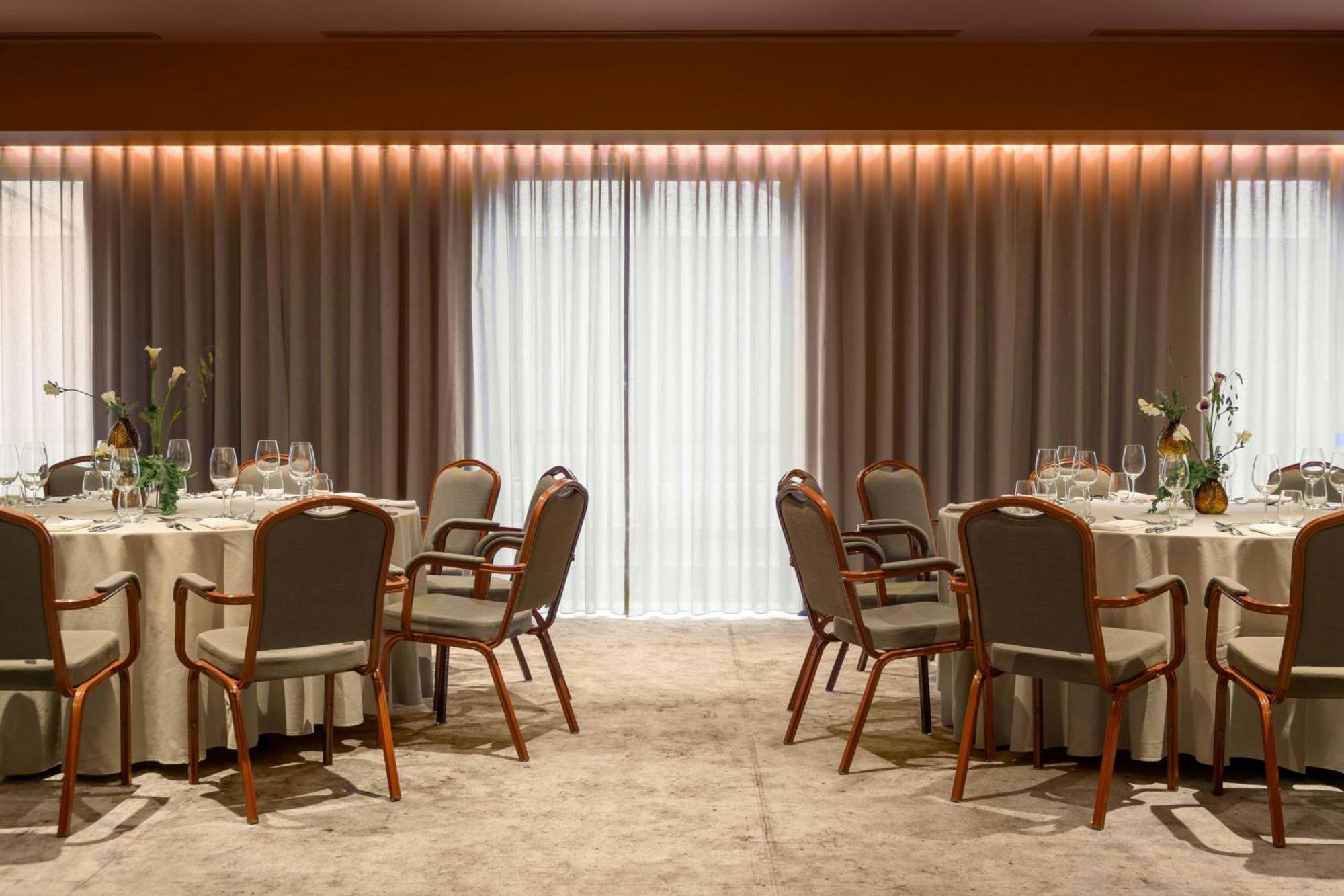 Forte De Gaia, Autograph Collection Vila Nova de Gaia Bagian luar foto The interior of the restaurant